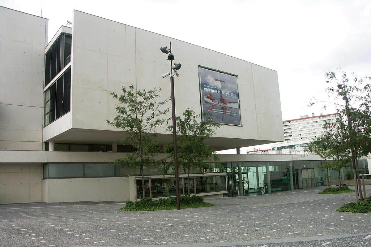 MAC VAL Museum of Contemporary Art