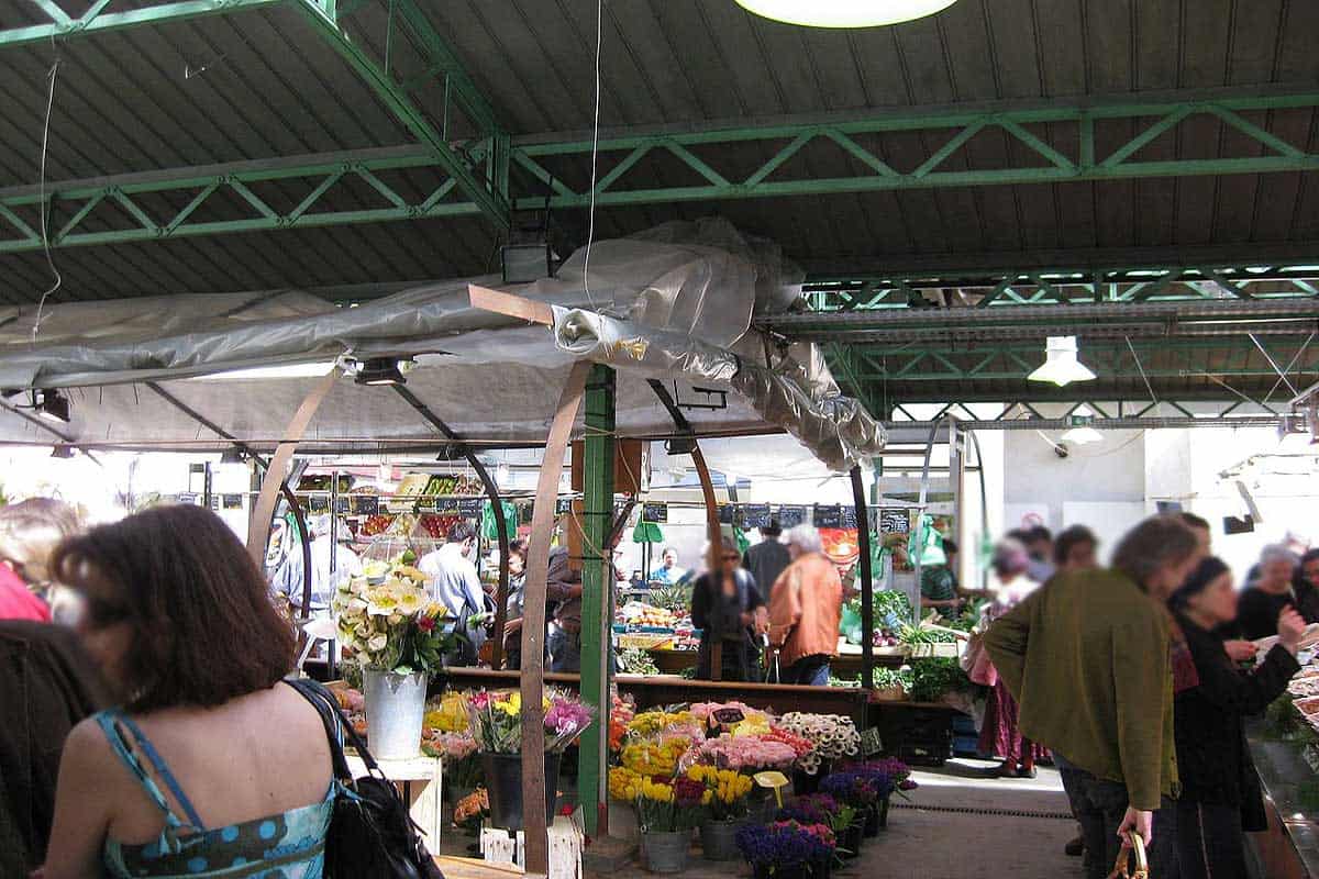 Le marché des enfants rouges à Paris