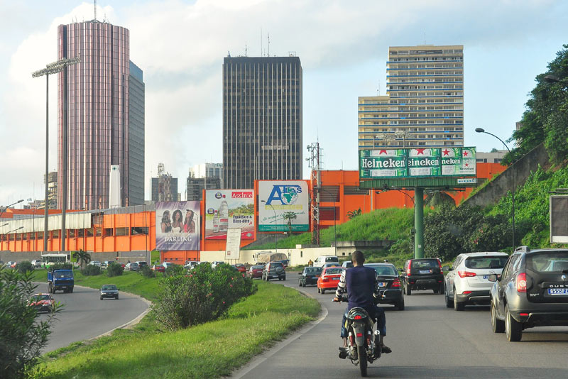 Dans les rues d'Abidjan.